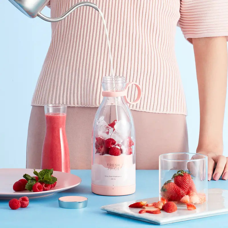 FRESH JUICE: LIQUIDIFICADOR PORTÁTIL