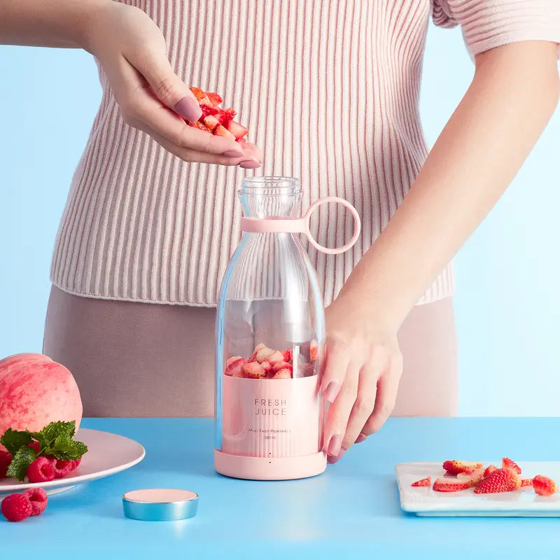 FRESH JUICE: LIQUIDIFICADOR PORTÁTIL